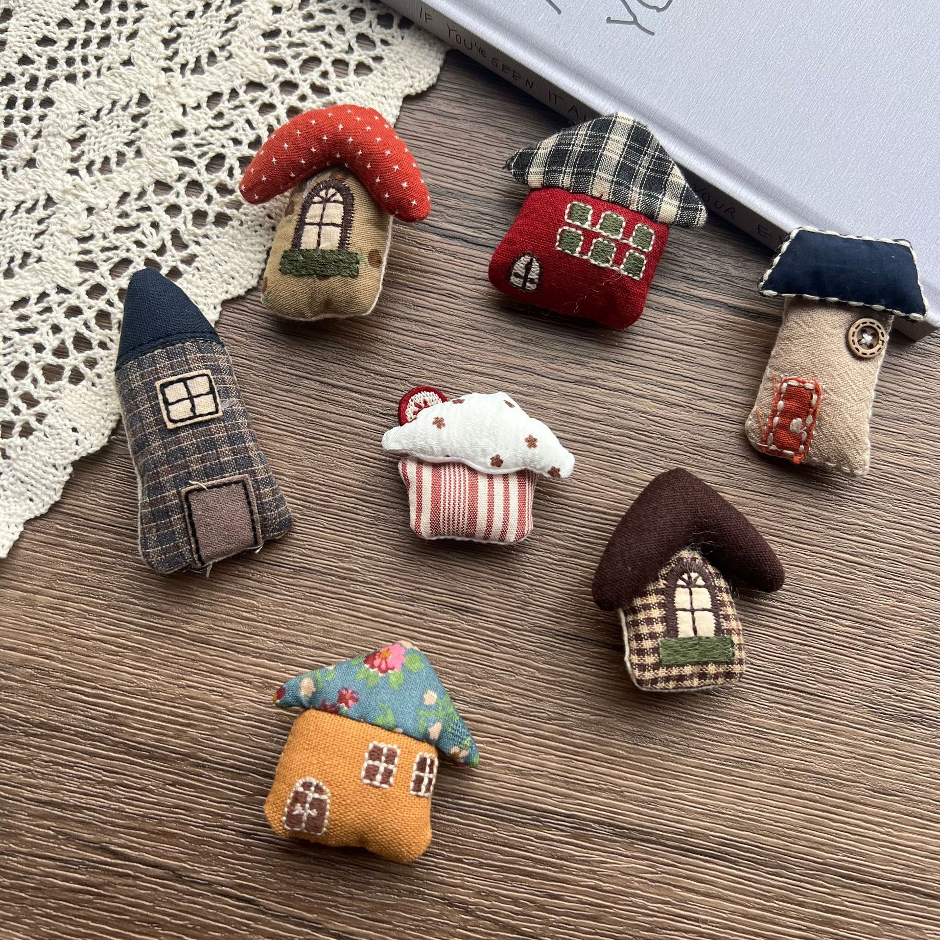 Stuffed Fabric Mushroom House  – Embellish Craft recenzja i cena
