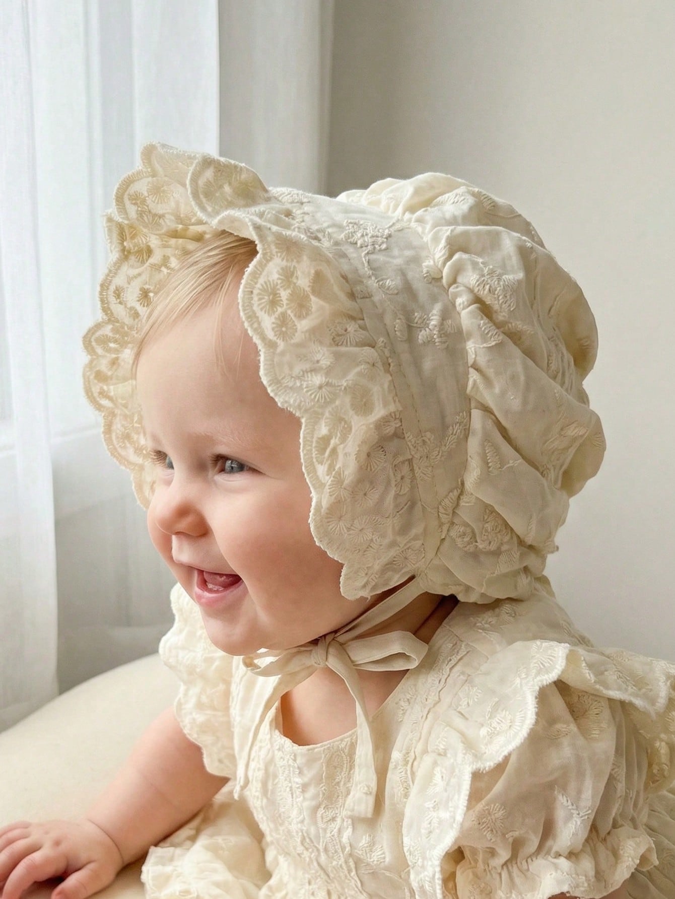 1pcs 6-18M Baby Girls White La – Embroidery Embellishments recenzja i cena